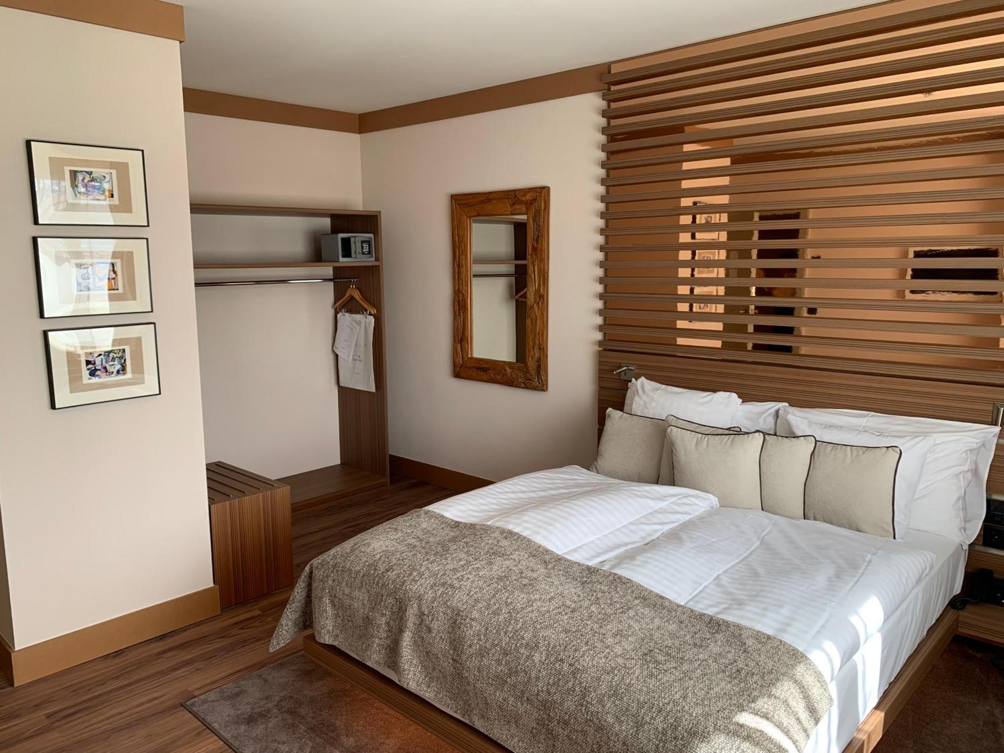 Hotel Rallye & Entrees Aux Bains De La Gruyere Bulle Εξωτερικό φωτογραφία